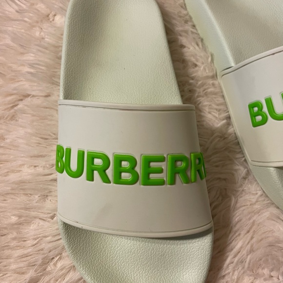 Burberry Furley Slide Sandal - Picture 2 of 5